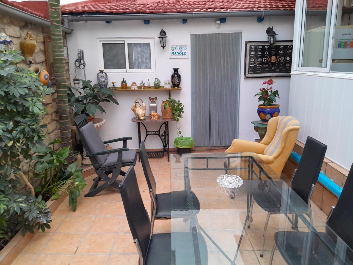 Pension Antonio Guesthouse Аликанте Екстериор снимка