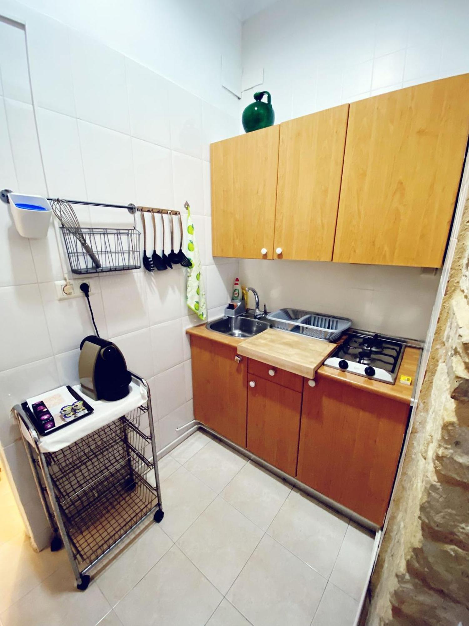 Pension Antonio Guesthouse Аликанте Стая снимка
